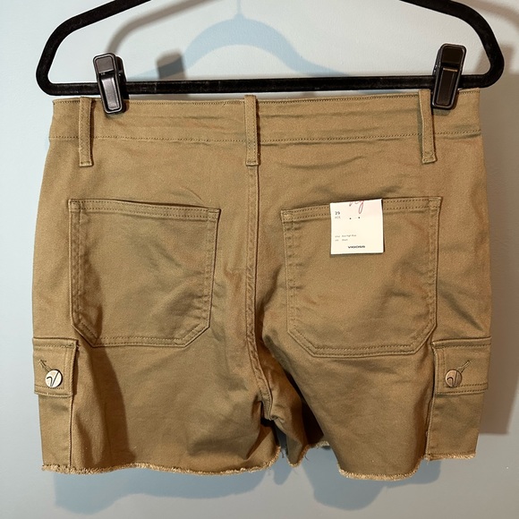 Vigoss Ace High Rise Cargo Short in Olive Green - Picture 5 of 13